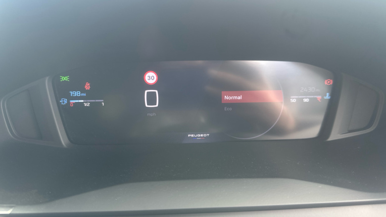 Peugeot 208 1.2 PureTech 100 Allure 5dr Petrol Hatchback